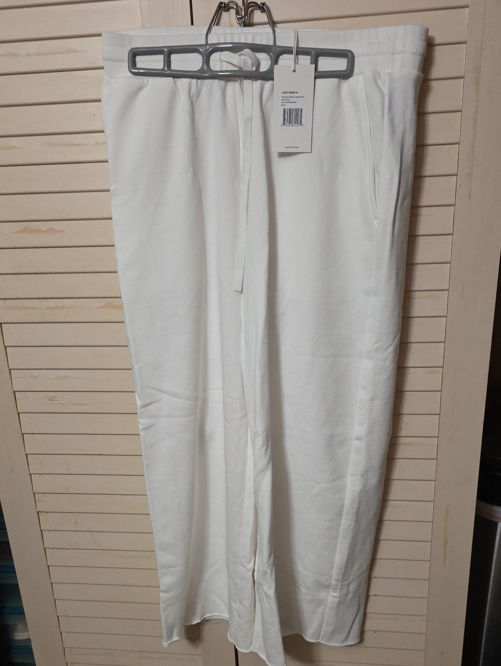 NWT Cozy Earth Studio Cropped Wide Leg Pants White L